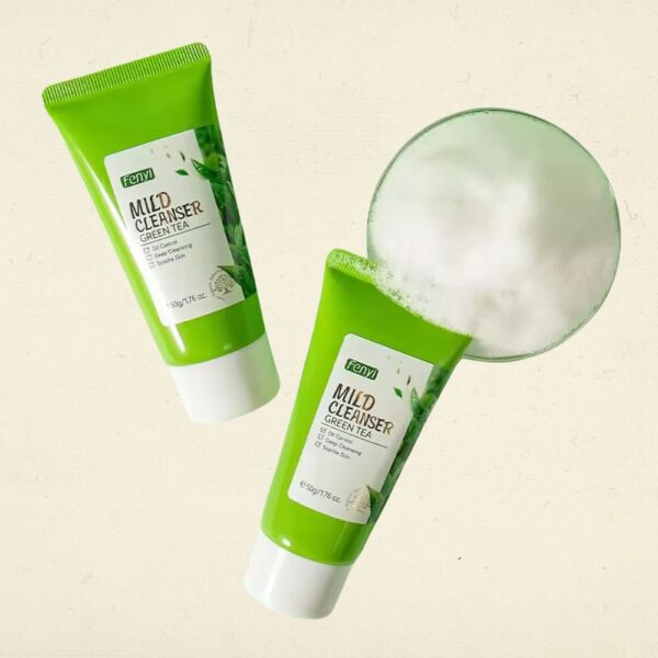 Green Tea Facial Cleanser 50g In Pakistan - Image 2