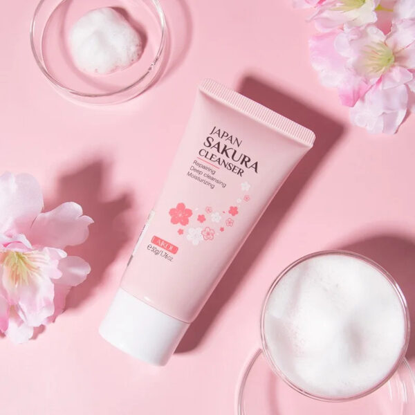 Sakura Cleanser Rich Foam Deep Clean face wash In Pakistan - Image 3